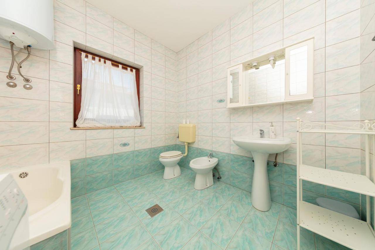 Villa Lili Пула Экстерьер фото